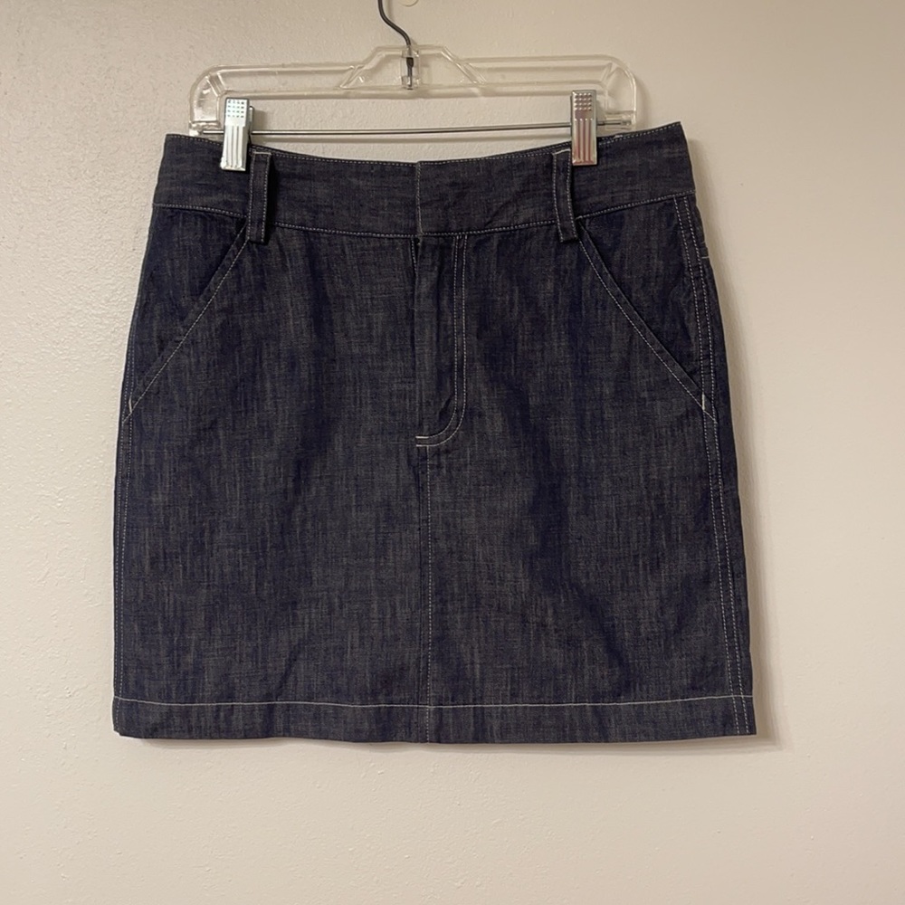 Banana Republic dark wash cotton denim skirt Sz. 0